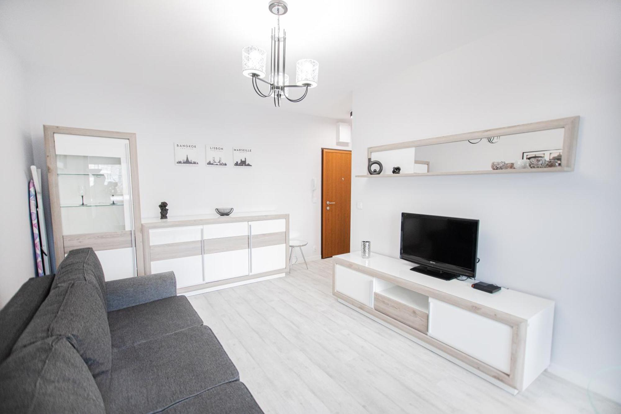 Lovely Close To The Center. Free Parking Appartement Warschau